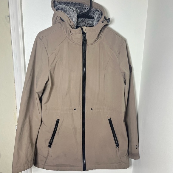 Free Country Jackets & Blazers - Free Country Women’s Hooded Softshell Jacket Fleece Lined Taupe Medium